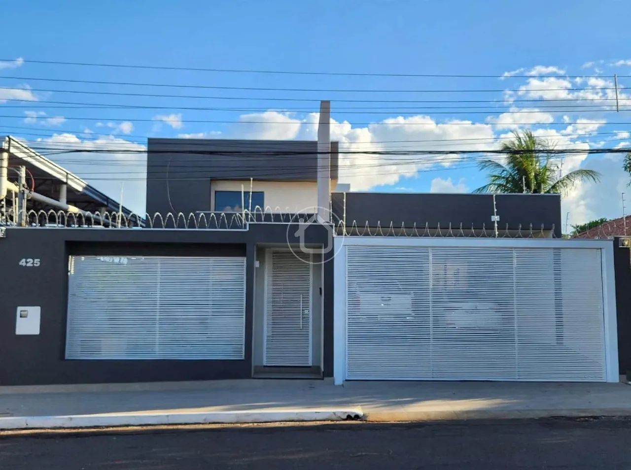 CASA TÉRREA NO AMAMBAI REGIÃO CENTRAL