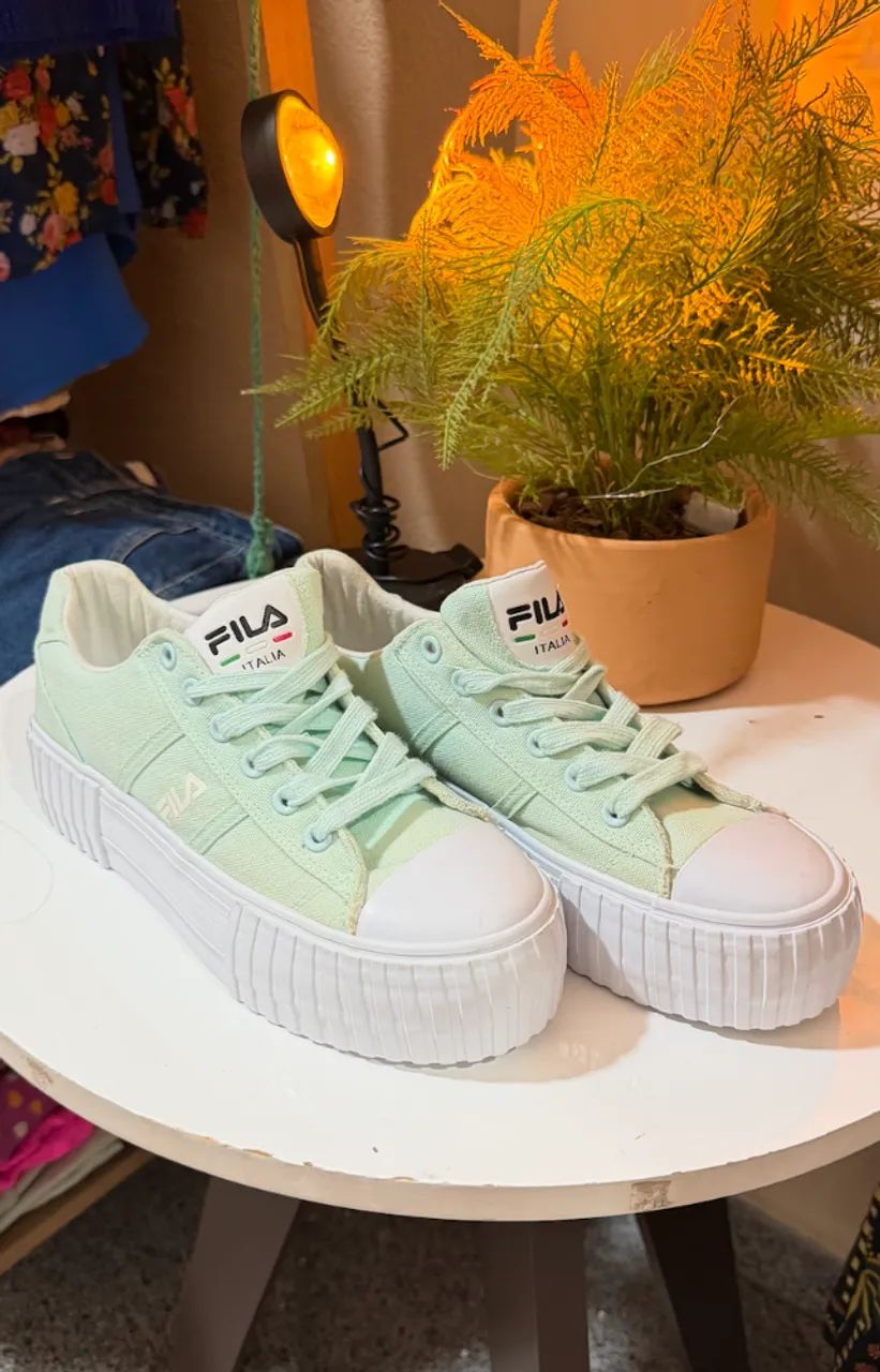TENIS
