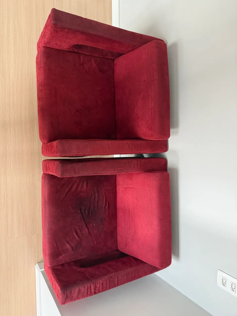 Poltrona de sala - as 2 cadeiras - Foto 3