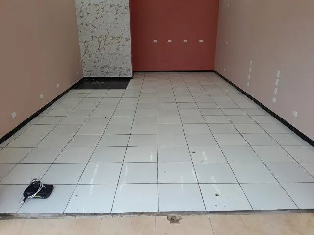 Sala comercial próxima ao Terminal do Hauer - Foto 2