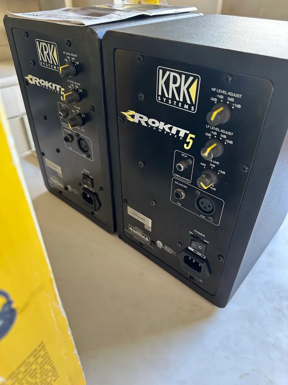 Par de Monitores Krk Rockit 5  - Foto 3