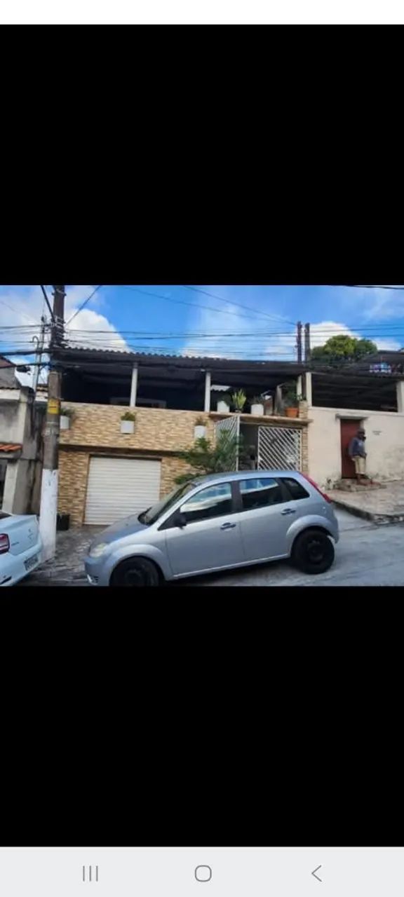 ALUGA-SE CASA COM OU SEM GARAGEM 