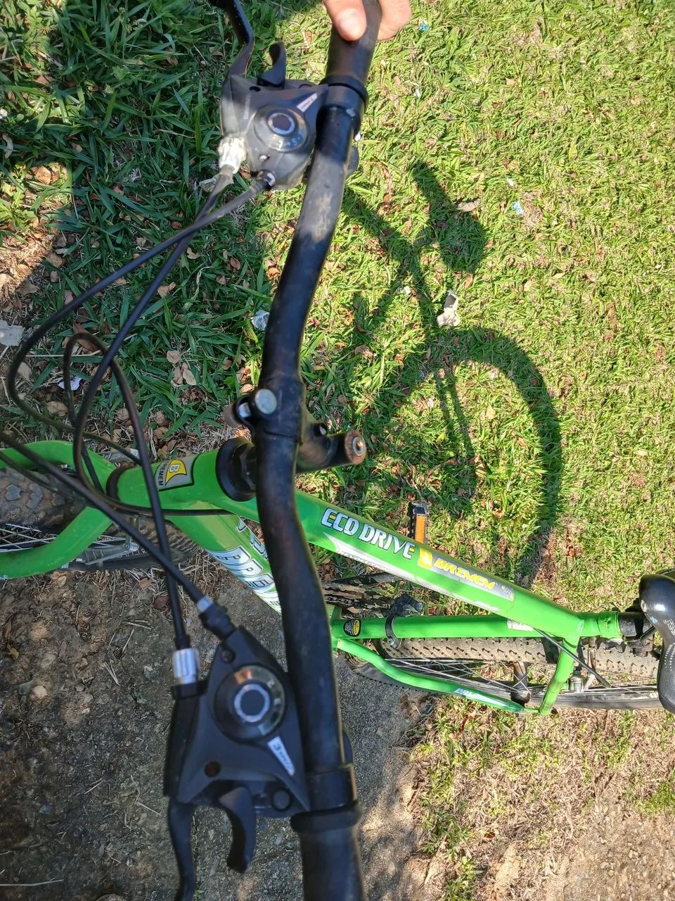 Bicicleta Bremem funciona perfeitamente! Só colocar o macaquinho da marcha, de resto OK - Foto 4