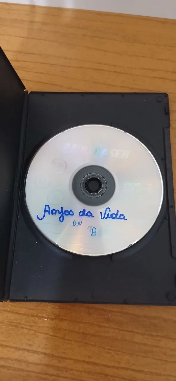 Dvd do filme: Anjos da Vida  - Foto 2