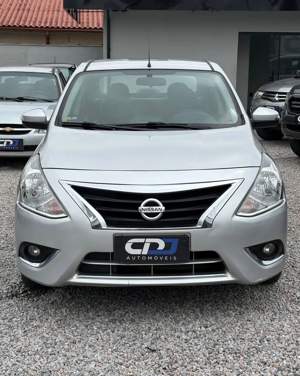 Nissan Versa SL 1.6 16V Flexstart 4P Mec. 2018 - Foto 2