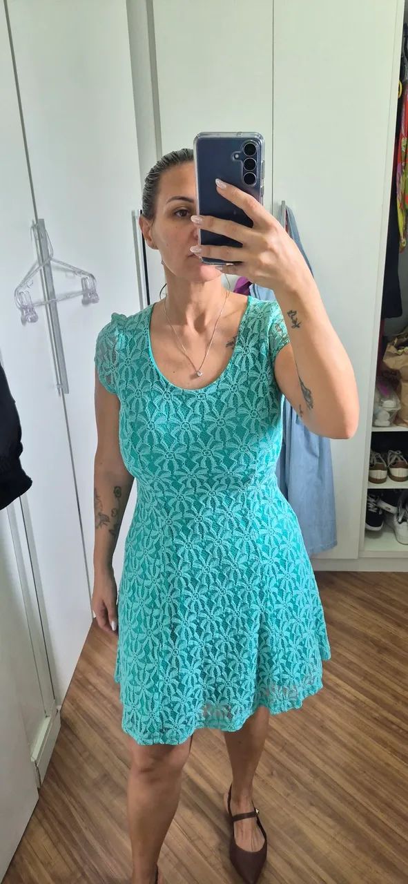 Vestido verde renda - Foto 4