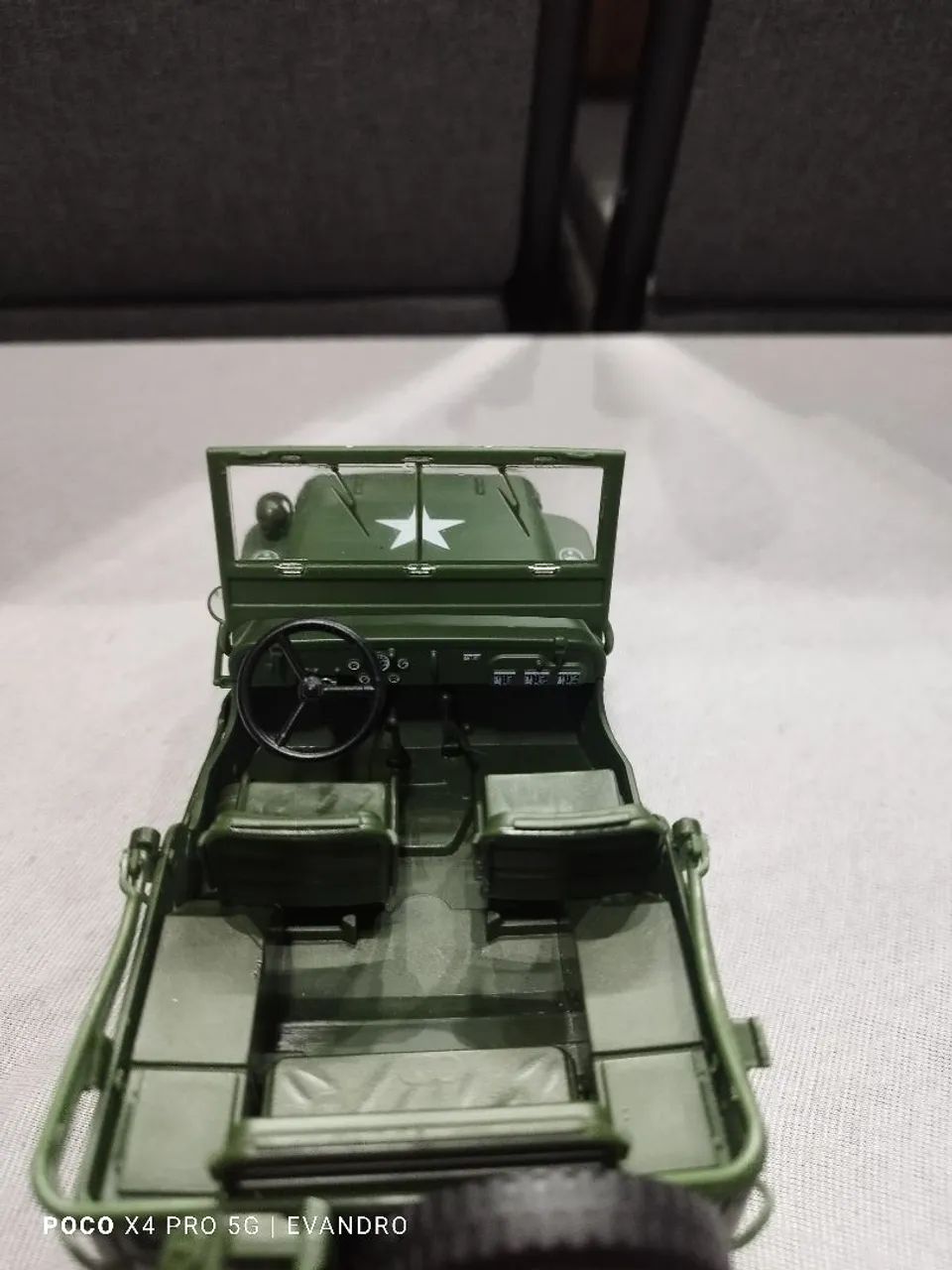 Jeep militar 1/24 - Foto 4
