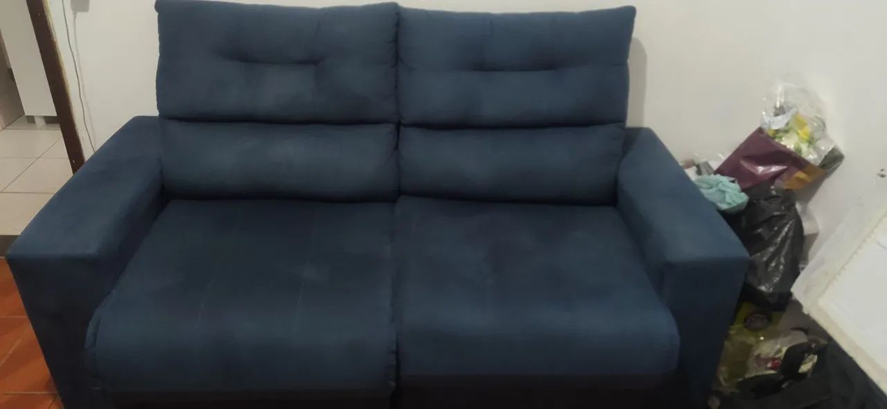 Sofá retrátil de 2 lugares