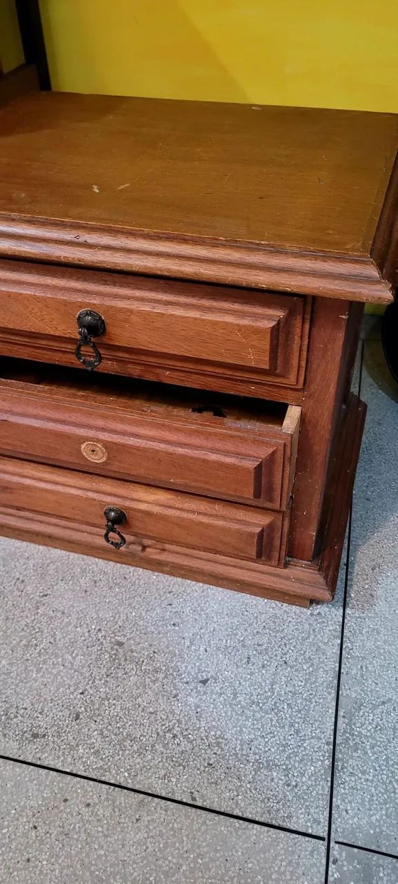 Mesa de cabeceira