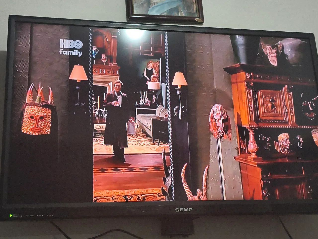 Vende-se uma TV de 39 polegadas de SEMP  - Foto 3