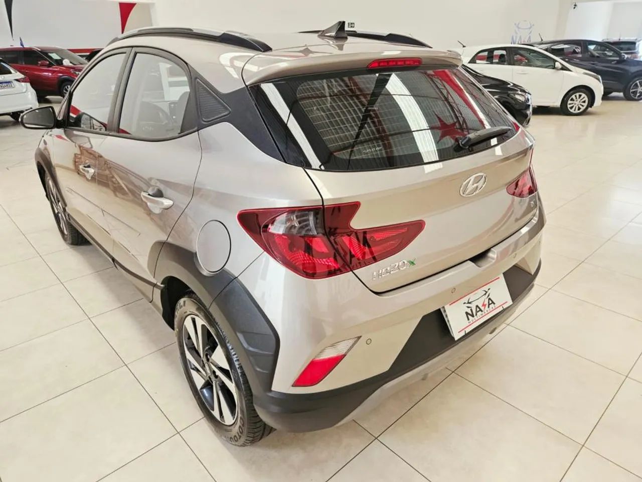 Hyundai HB20X Evolution 1.6 Flex 16V AUT 2020 - Foto 4