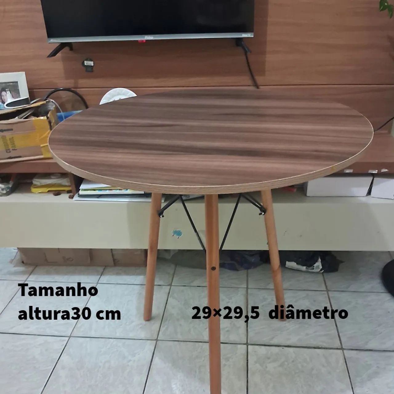 Vendo uma mesa