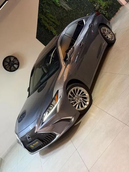 Lexus ES300h ES-300H ES300h 2.5 16V Aut. (hybrid), foto 6 de 18