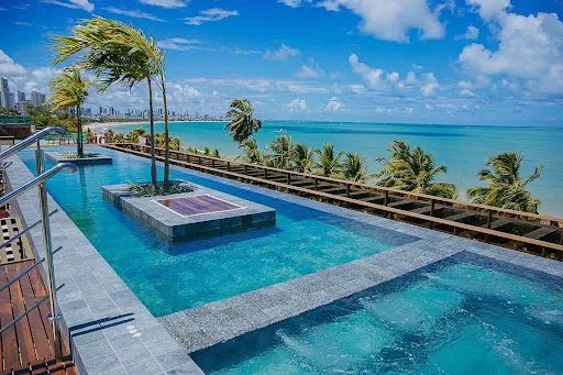 Flat de 32m2, Todo Mobiliado e à Beira-Mar da Praia do Cabo Branco