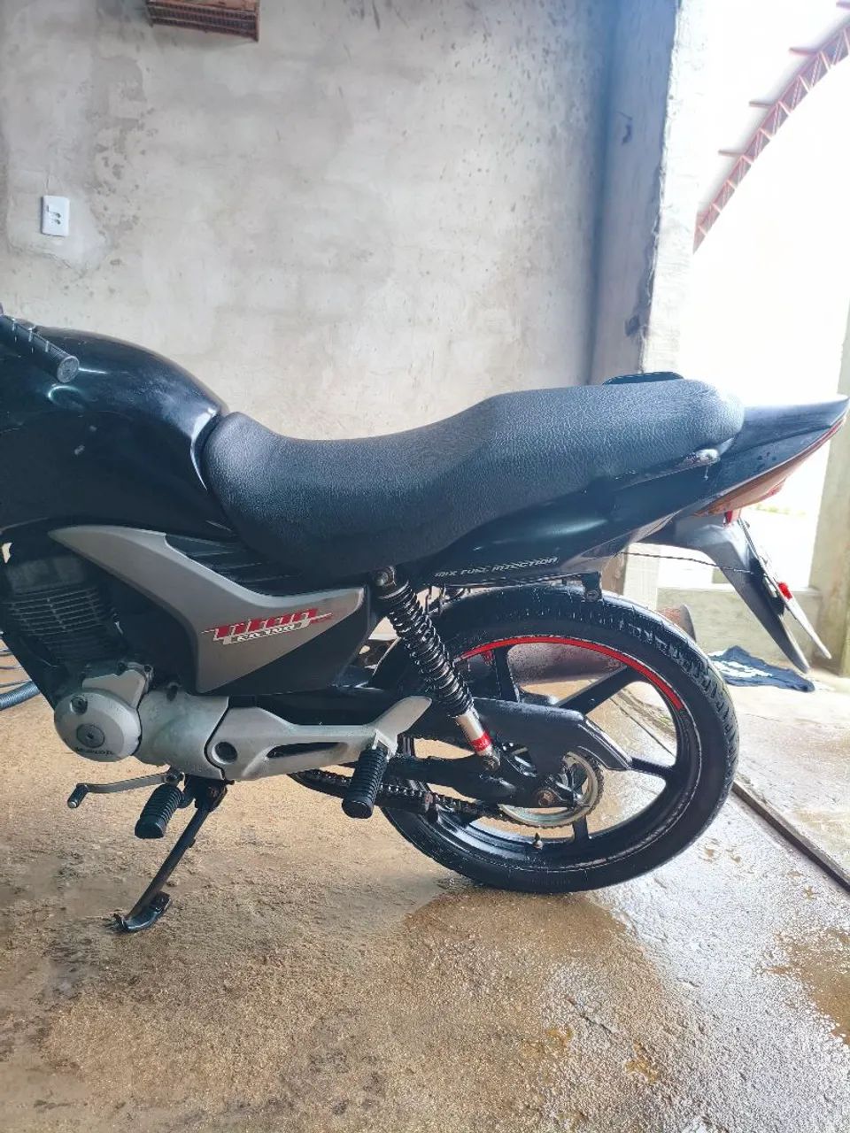 CG TITAN EX ESD 150 - Foto 3