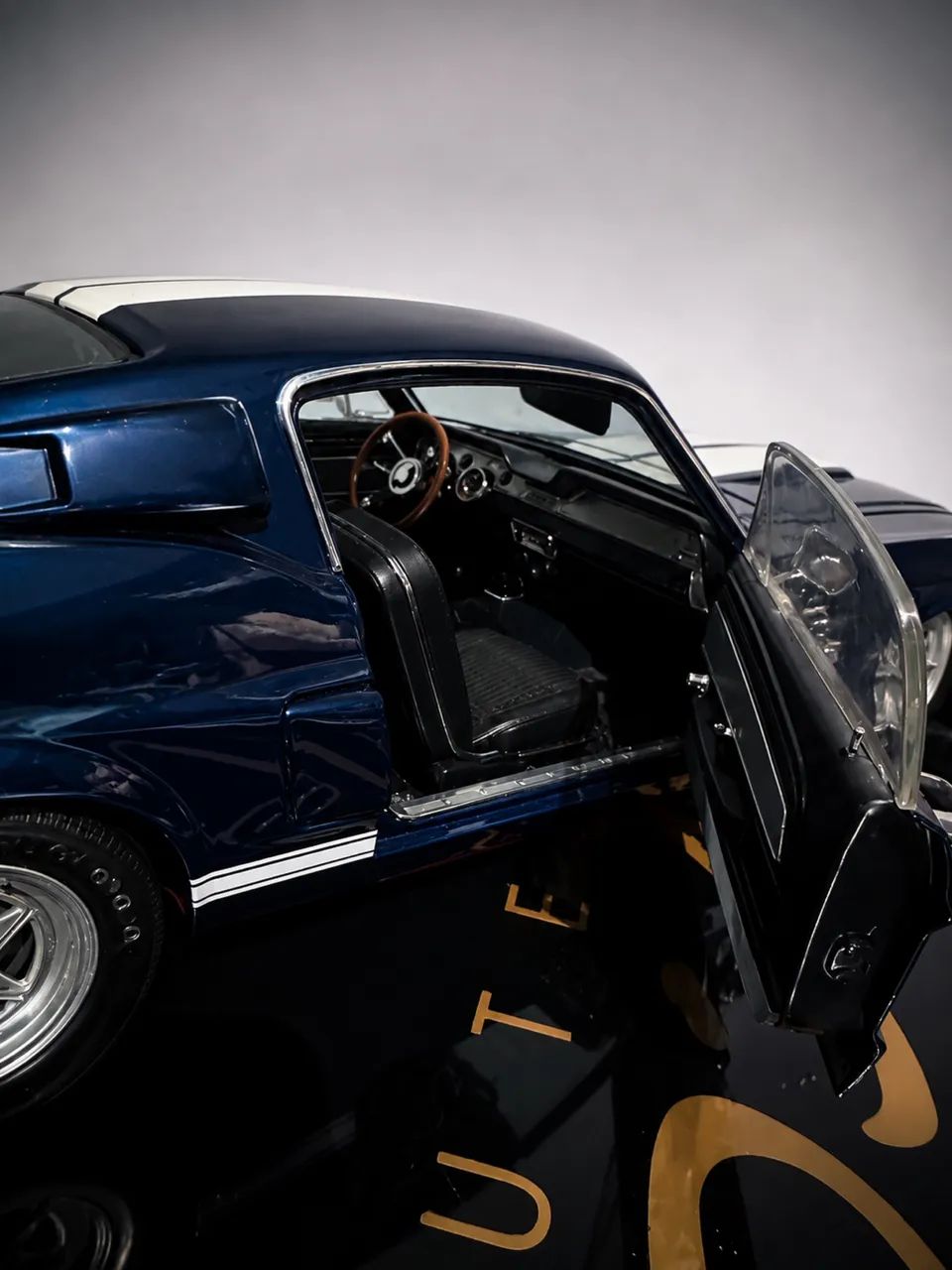 Vendo Mustang GT500 em escala 1/8  - Foto 4