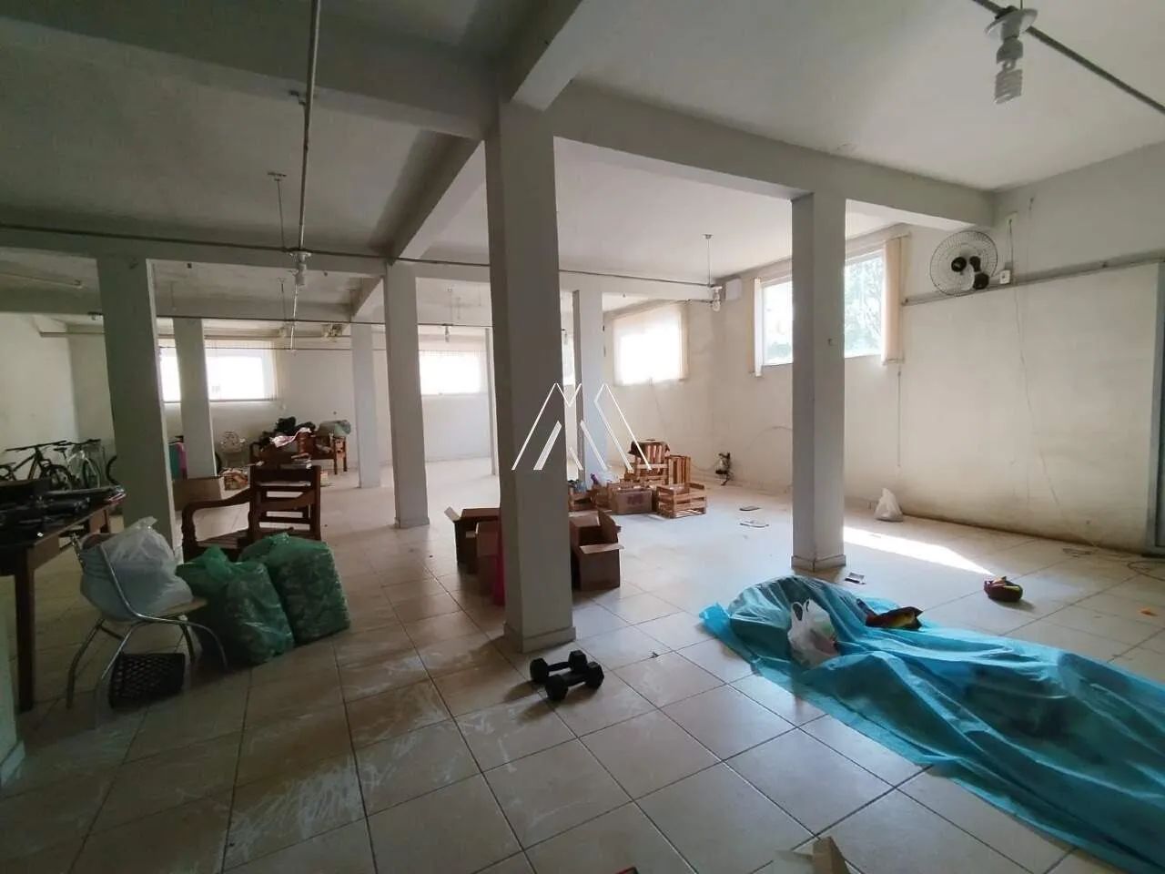 Alugo loja comercial em Itatiaiuçu excelente localização. - Foto 4