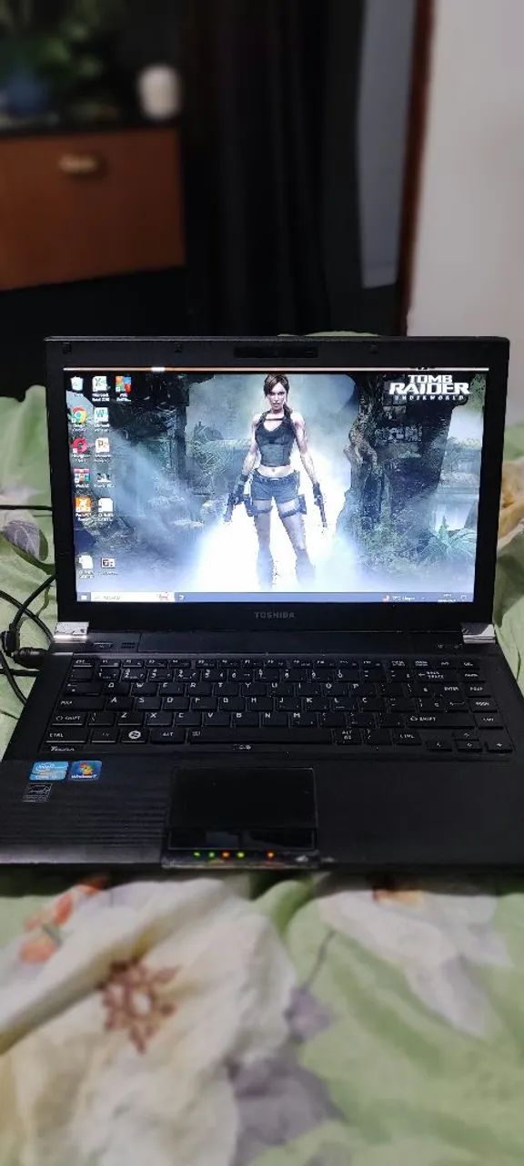 VENDO NOTEBOOK 360$ - Foto 2