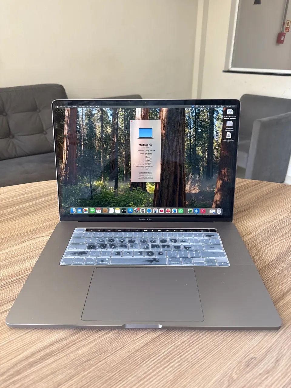 MACBOOCK PRO 16 - Foto 4