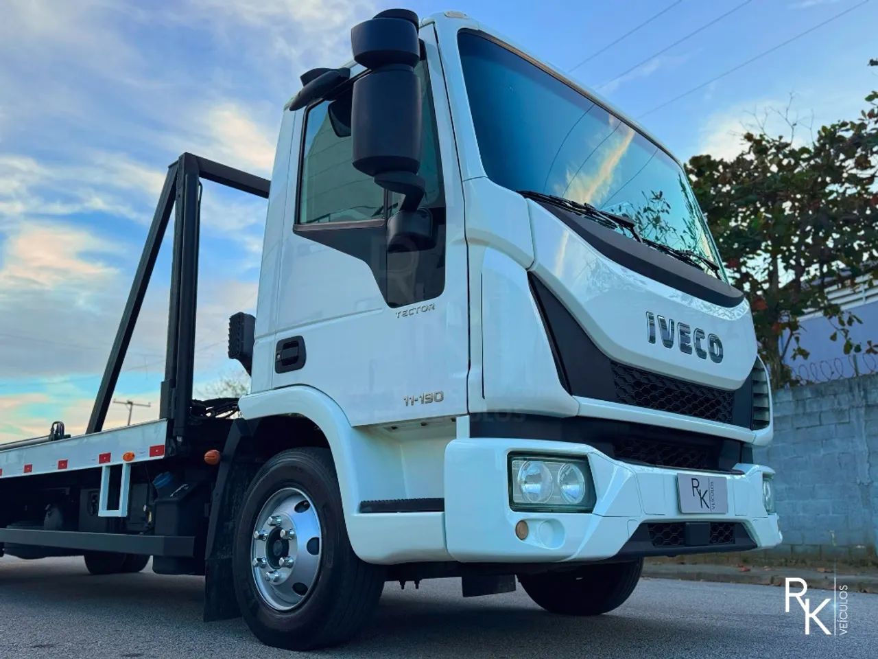 TECTOR 11-190 4x2 (diesel)(E5) - Foto 4