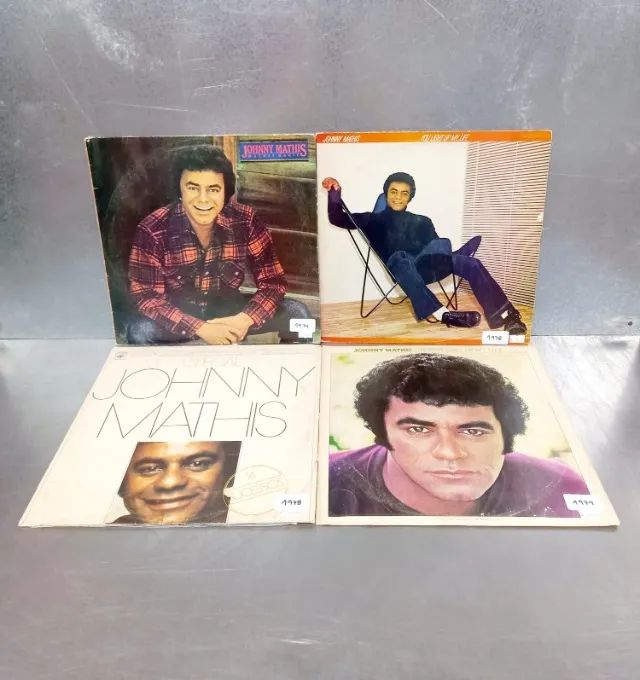 04 Disco Johnny Mathis