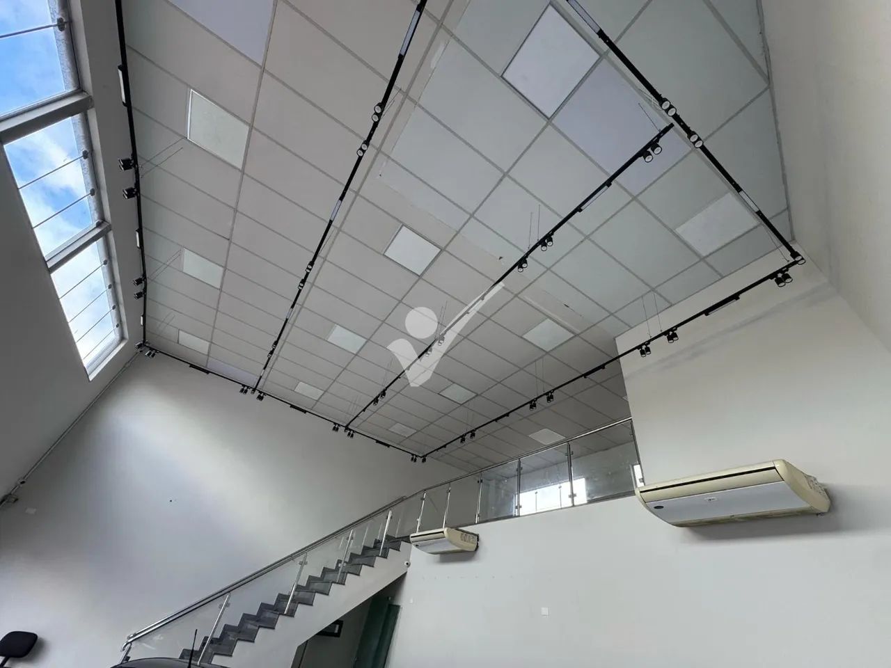 Ótimo Salão Comercial para Alugar  Av. Dr. Eduardo Cotching - Foto 4