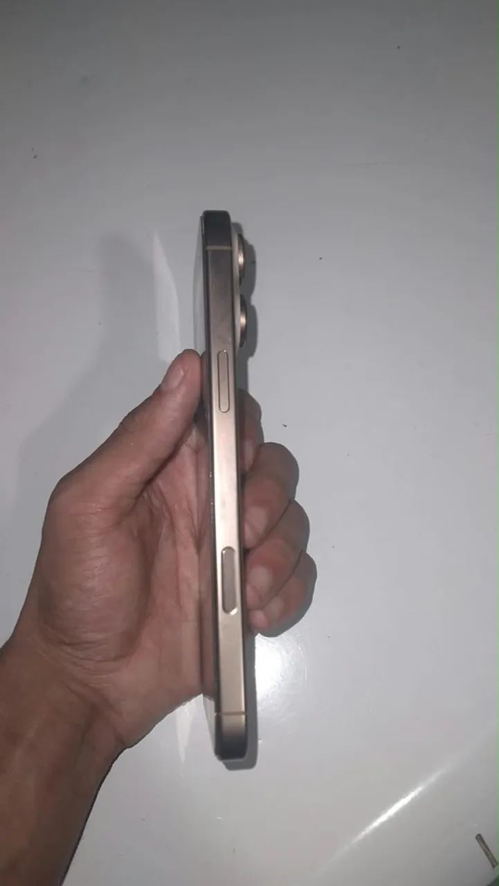 iPhone 16 pro Max 256GB  - Foto 2