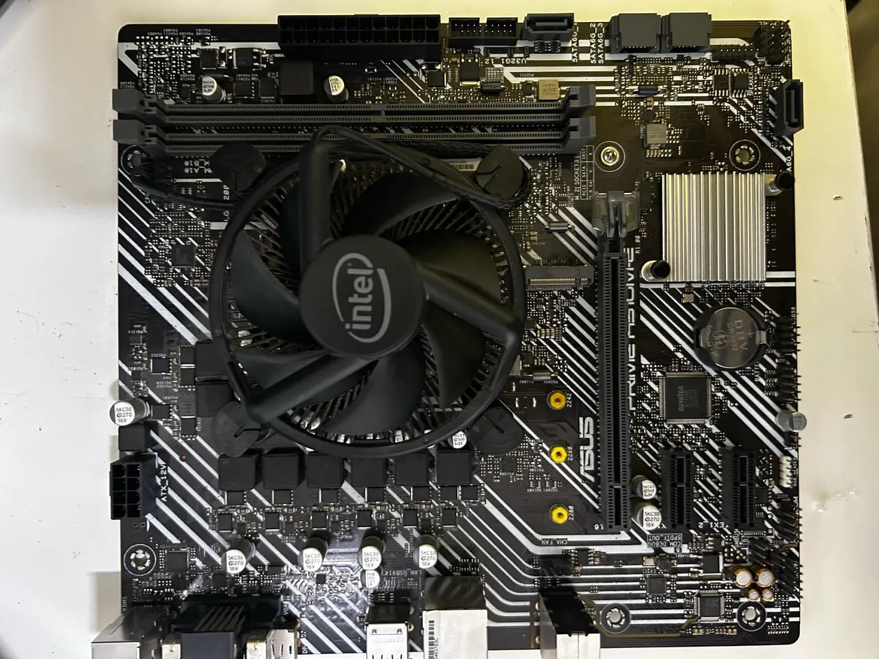 I3 10105f + H510m-E ASUS