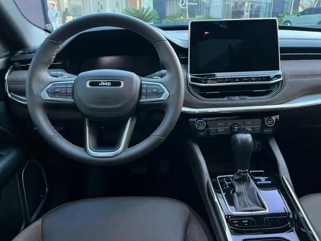 Jeep Commander Overland T270 1.3 TB Flex AUT 2025 - Foto 12