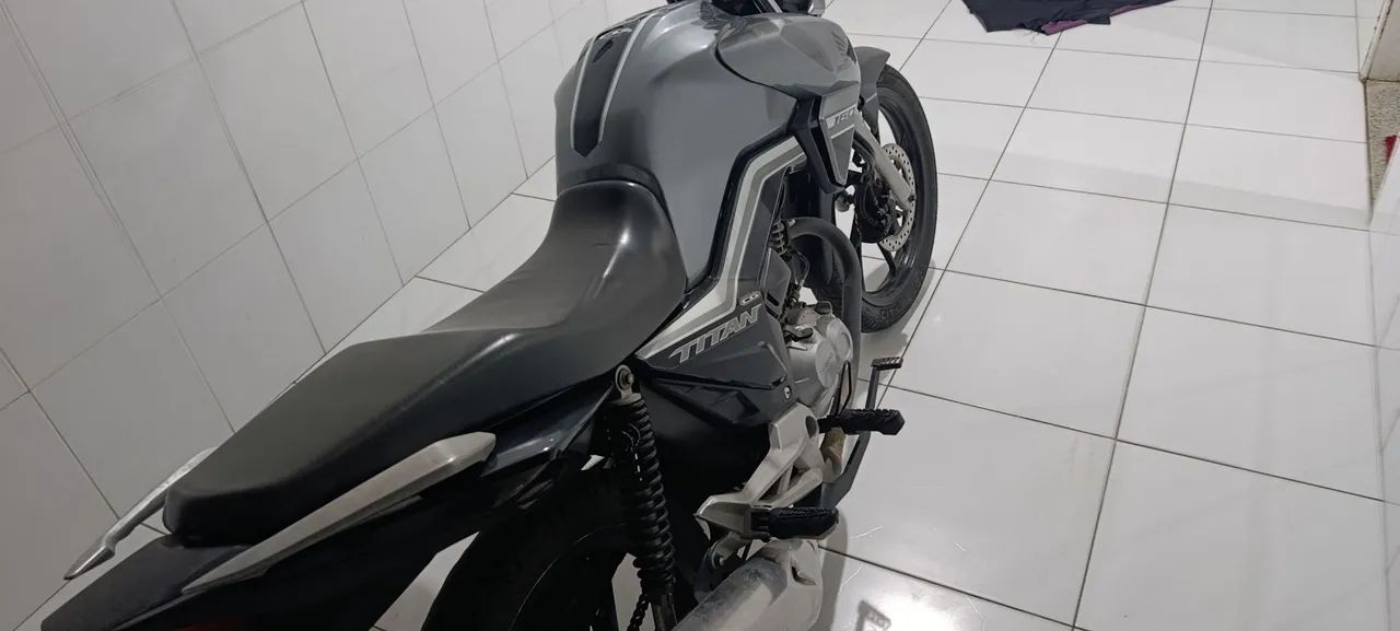 Vendo Titan 2019 - Foto 3