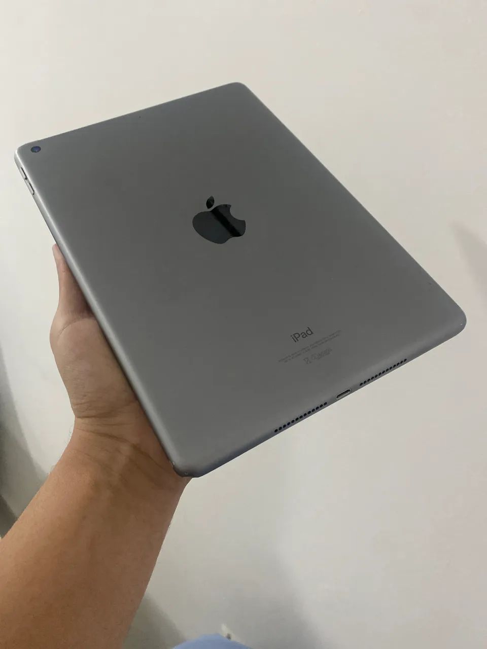 IPad 6º Air usado com defeito na tela para vender rápido - Foto 3