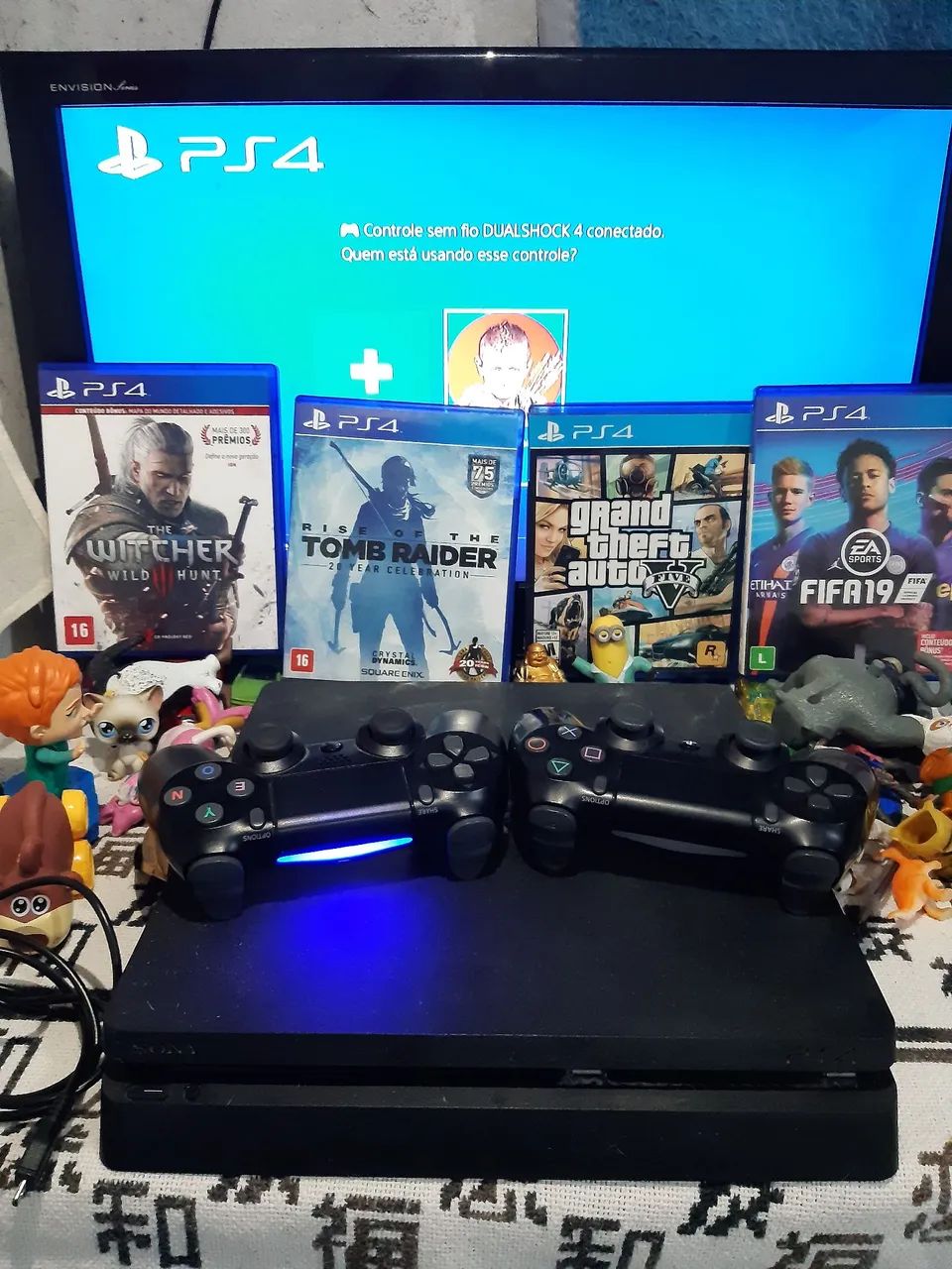 Playstation 4 1TB semi novo 20 jogos