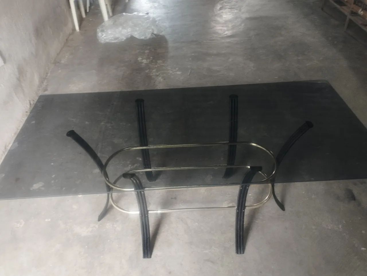 Mesa de vidro, base de ferro <br>Guaianases - Foto 3