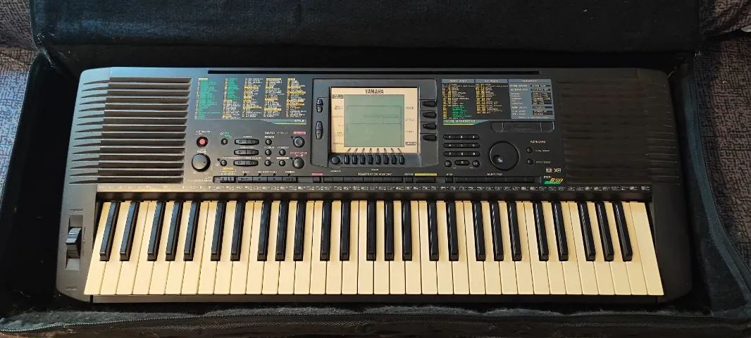 Teclado yamaha PSR-B50 - Foto 2