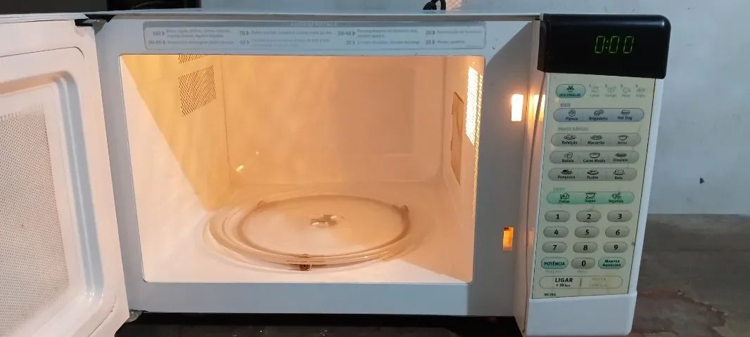 Microondas eletrolux 31 litros - Foto 2