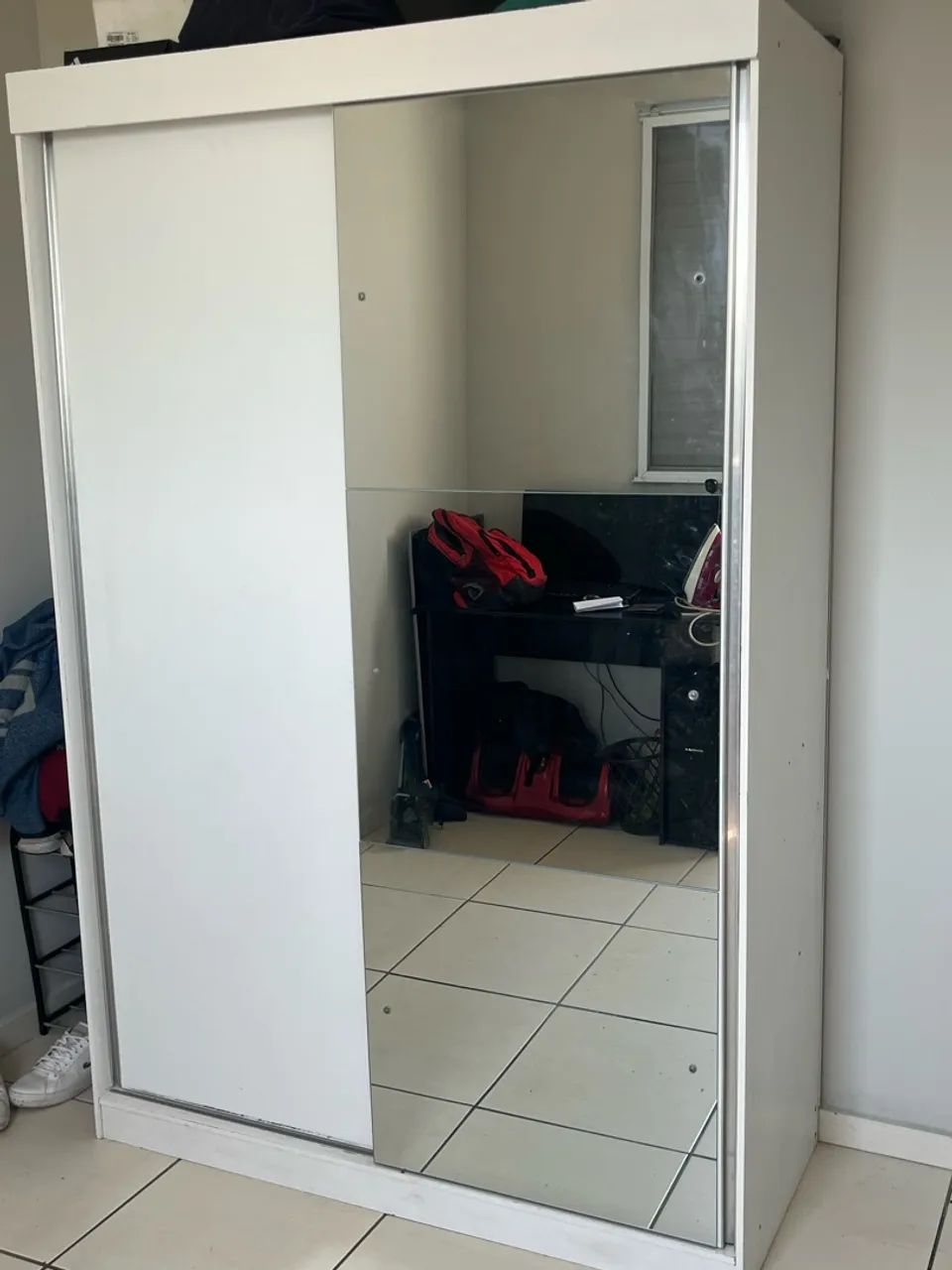 Guarda roupas Solteiro com espelho  - Foto 3