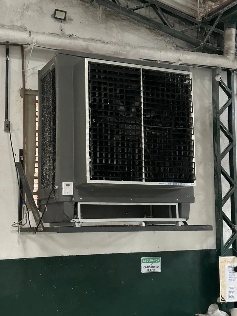 CLIMATIZADOR INDUSTRIAL EVAPORATIVO BRIZZ LITE 60 ABS