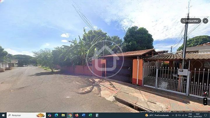 IMÓVEL EM EXCELENTE LOCALIZAÇÃO