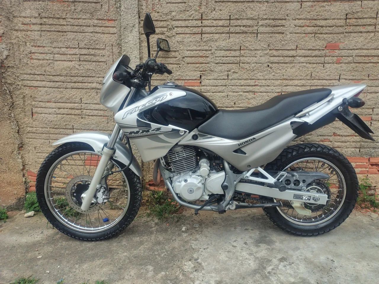 Falcon toda original  - Foto 2