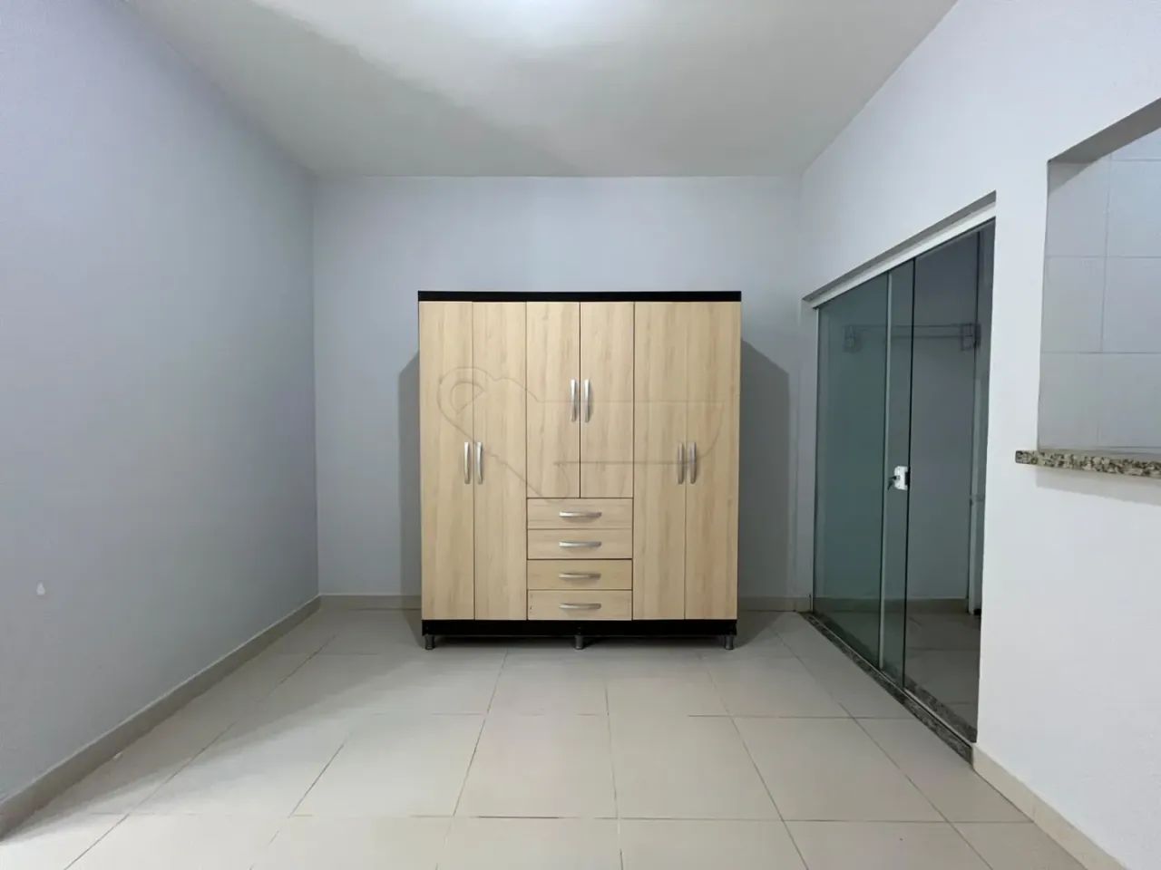 KITNET MOBILIADA