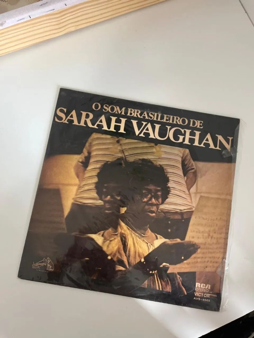 Vinil - O Som Brasileiro de Sarah Vaughan  - Foto 2