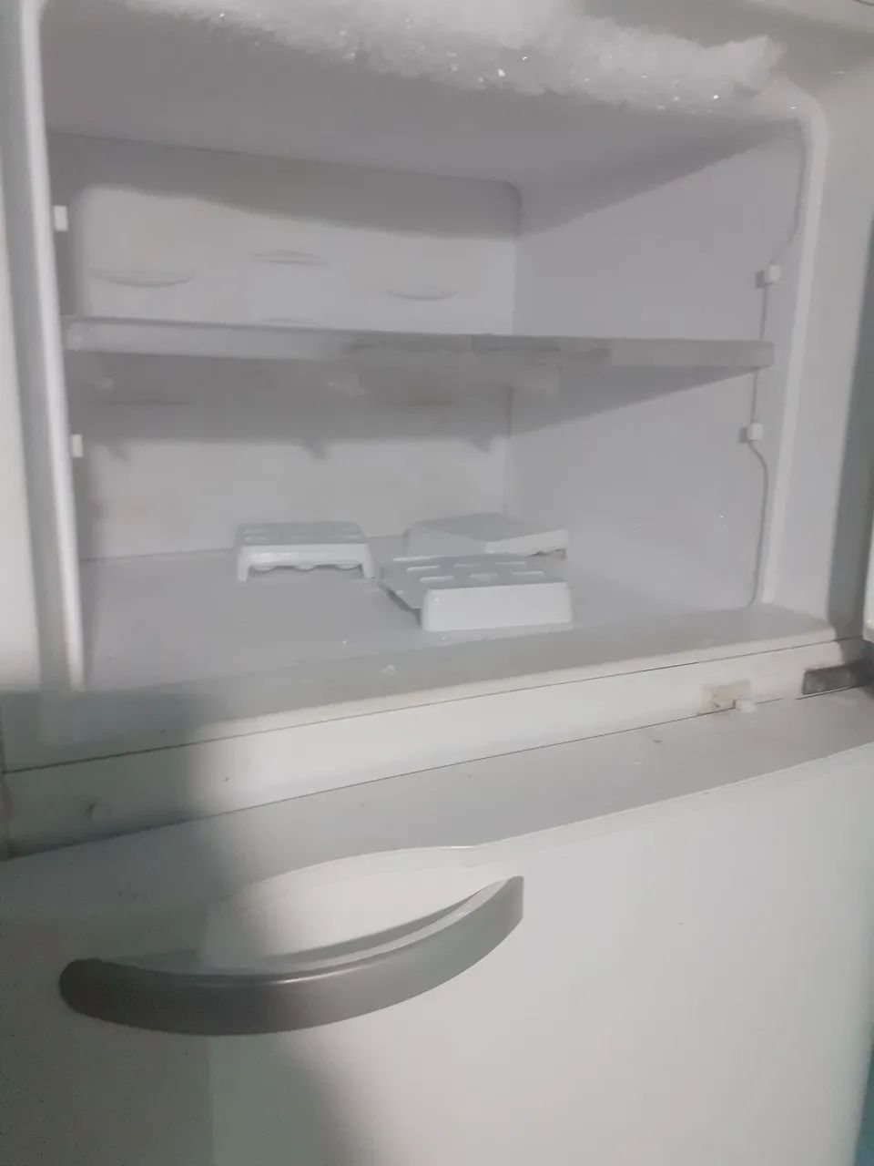 Geladeira funcionando 