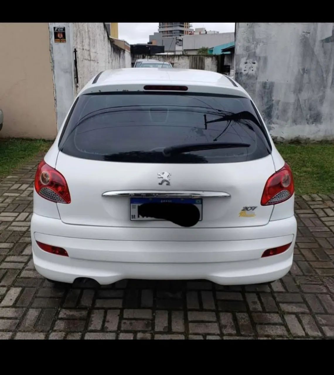 Peugeot 207 2012