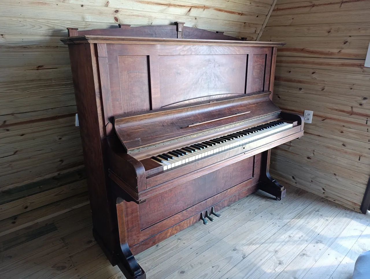 Piano de Corda Estey Piano CO NewYork 1869  - Foto 5