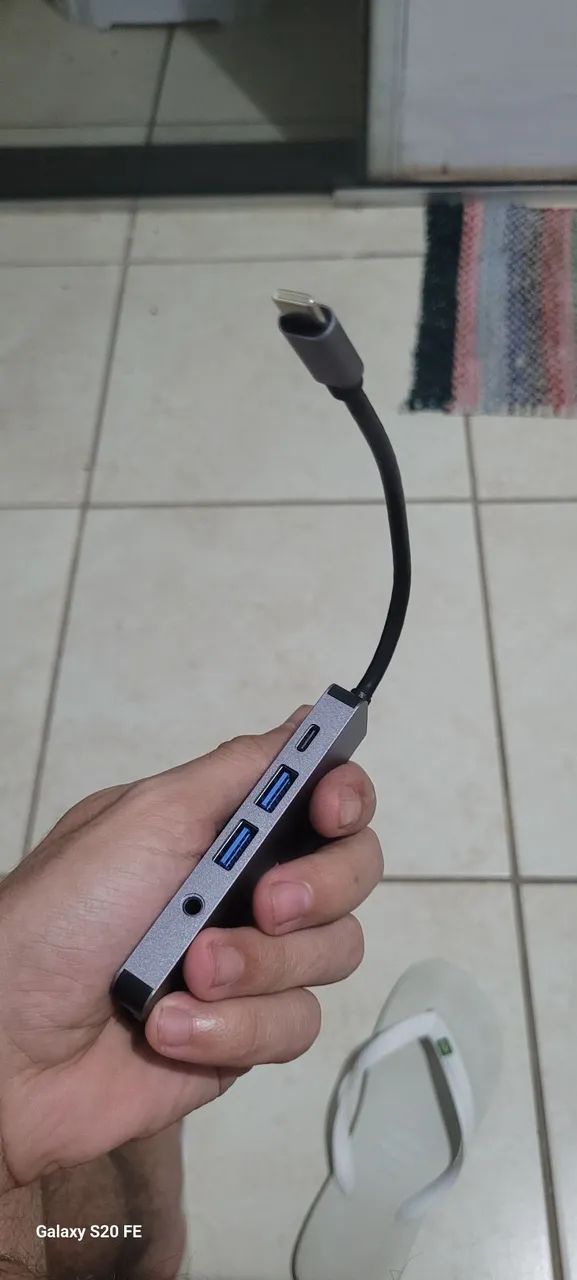 HUB USB COM ENTRADA P2 HDMI USB E CARREGAMENTO - Foto 4