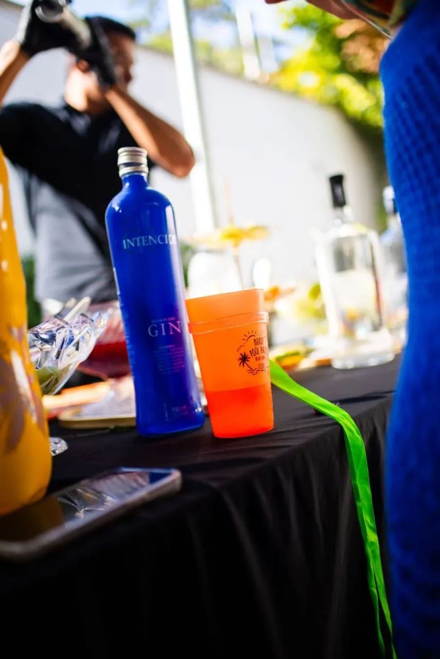 Barman / Drinks / Byron Drink's  - Foto 4