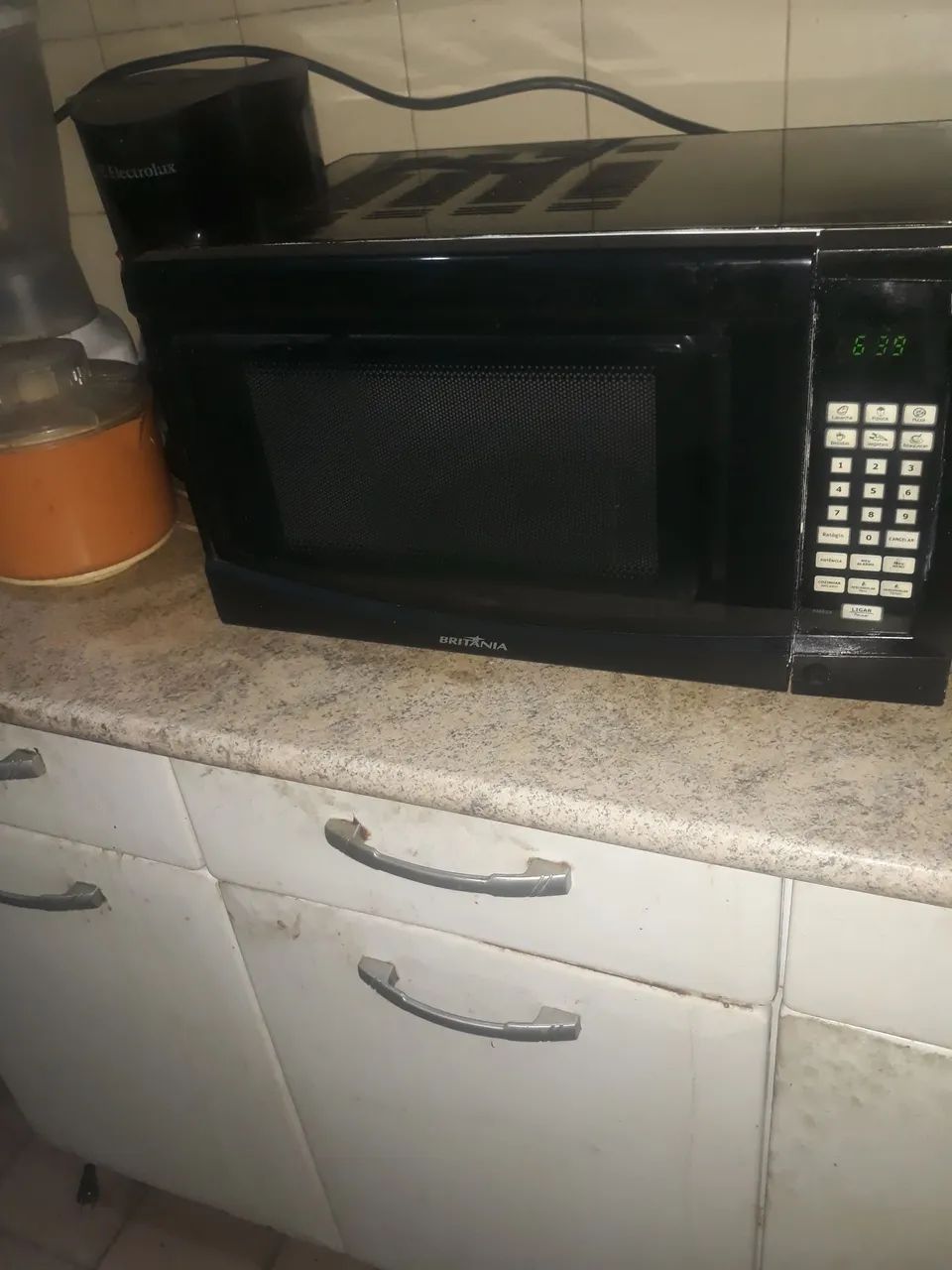 Micro ondas britania 