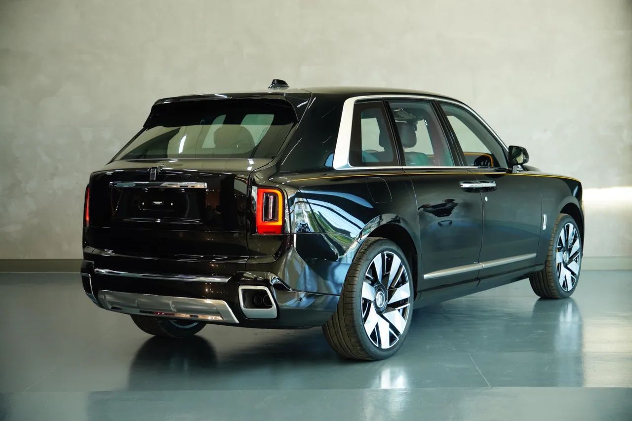Rolls-Royce Cullinan 6.7 V12 Aut., foto 5 de 19