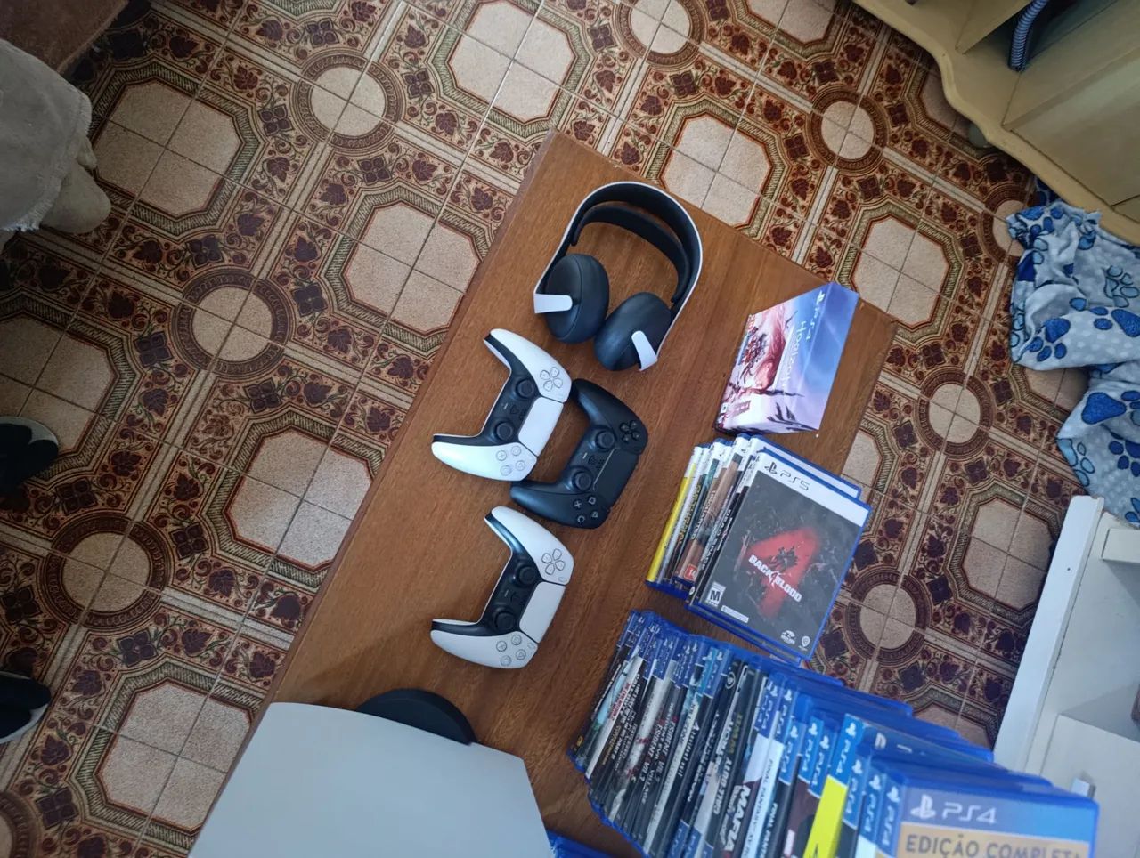 Playstation 5 completo, com 51 jogos 3 controles - Foto 4
