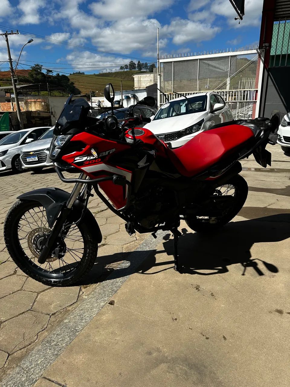 XRE SAHARA 300cc  - Foto 5